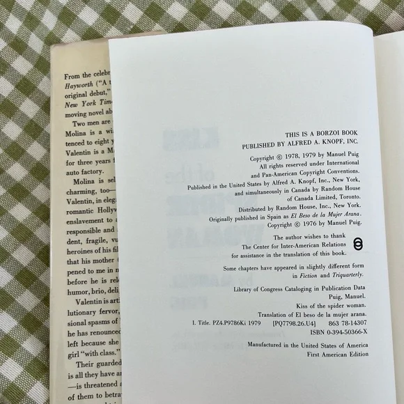 1st Edition Kiss of the Spider Woman Manuel Puig Vintage Book - Picture 4 of 4